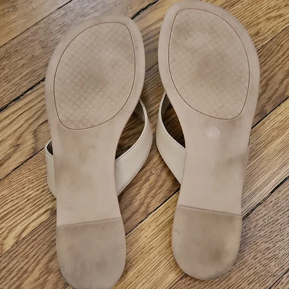 Tory Burch Leather Nude 8 - Picture 5 of 6